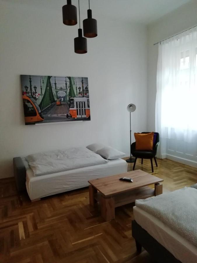 Luxury New Cozy Flat At Dob Street Nearby Gozsdu Court Apartment Budapest Exterior photo