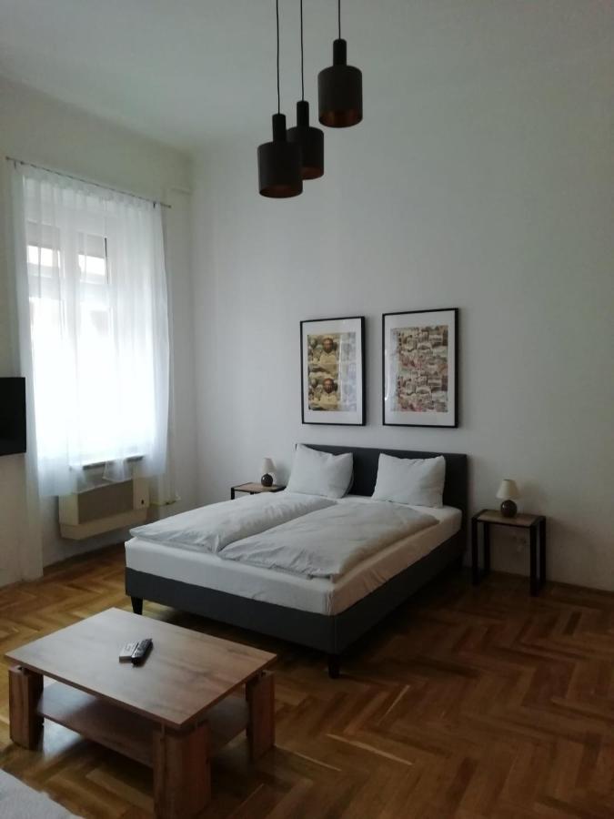 Luxury New Cozy Flat At Dob Street Nearby Gozsdu Court Apartment Budapest Exterior photo